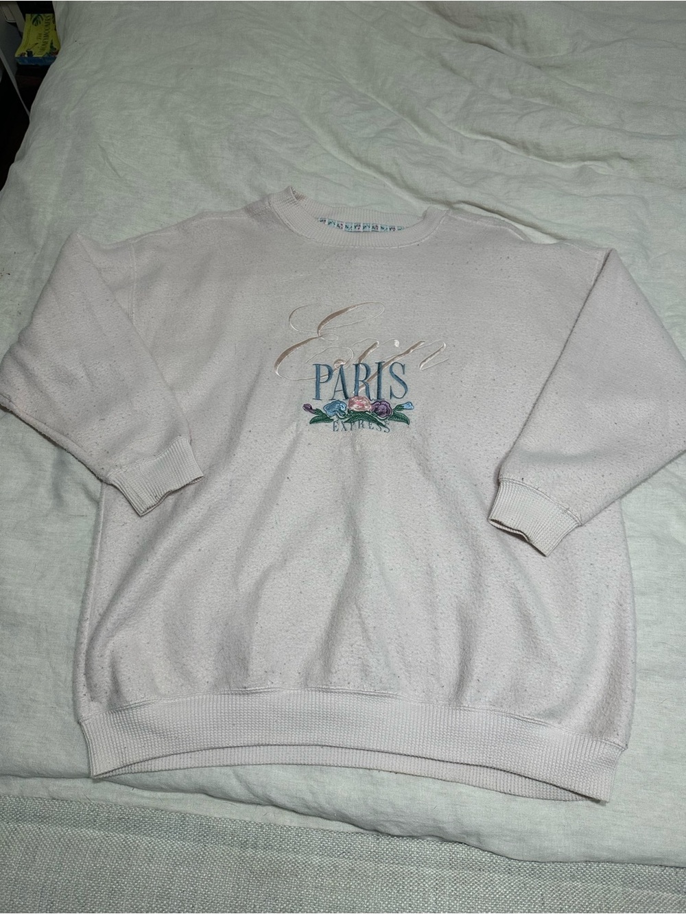 Express crewneck